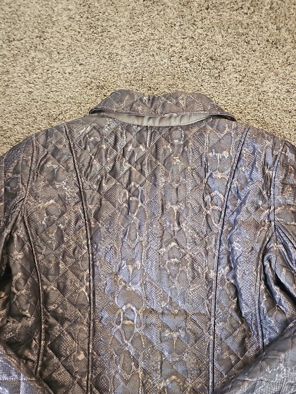 NWT Chico's Women's Quilted Metallic Python Snake Print Jacket - Picture 13 of 13